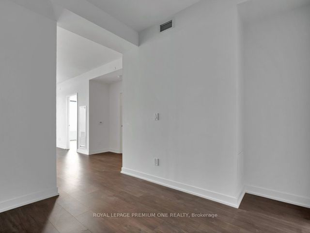 2701 - 1926 Lake Shore Blvd W