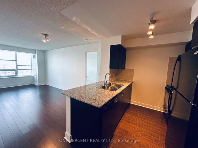 1050 - 25 Viking Lane