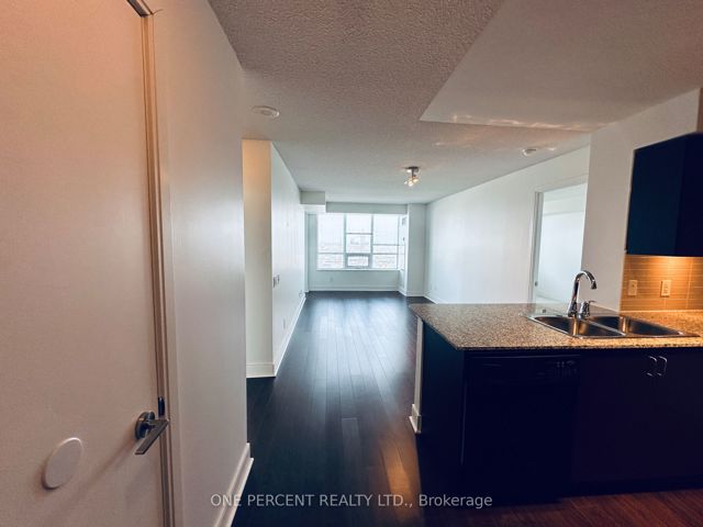 1050 - 25 Viking Lane