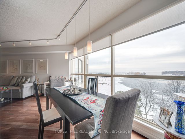 707 - 2267 Lakeshore Blvd W