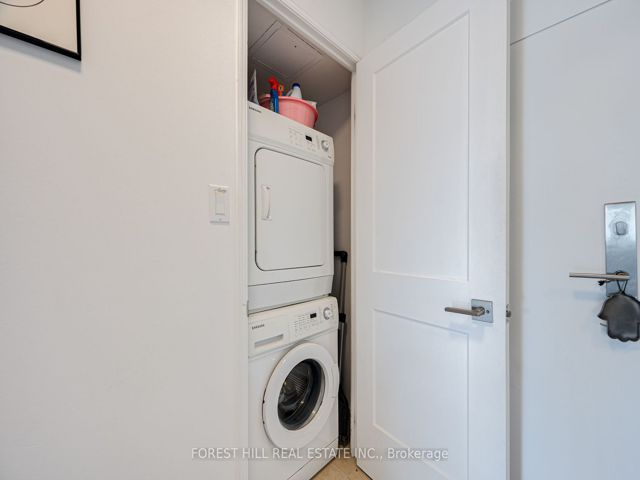 707 - 2267 Lakeshore Blvd W