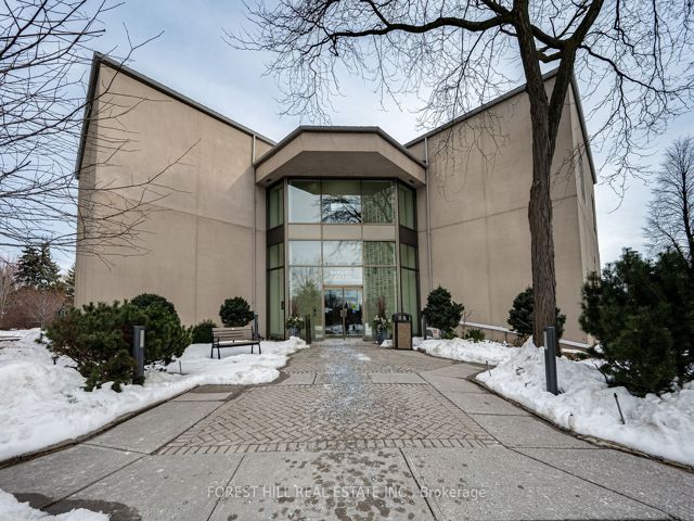 707 - 2267 Lakeshore Blvd W