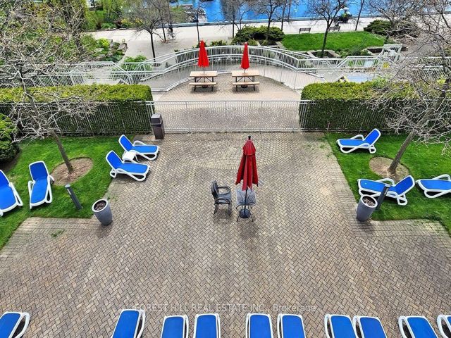 707 - 2267 Lakeshore Blvd W