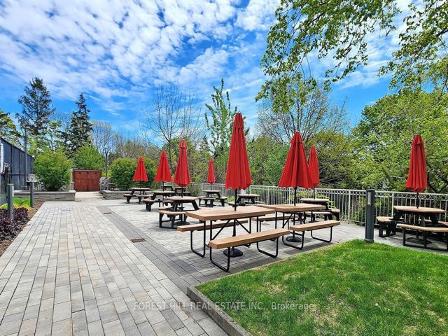 707 - 2267 Lakeshore Blvd W