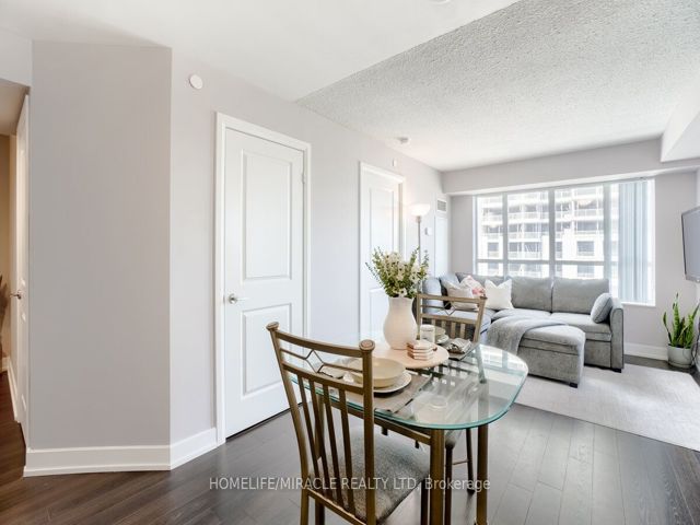 1324 - 2 Eva Rd