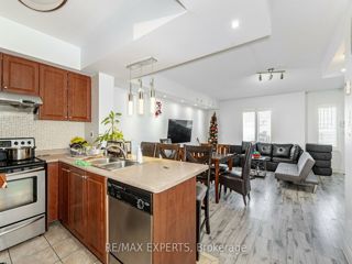 1036 - 3037 Finch Ave W