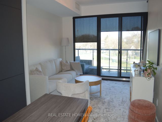 307 - 7 Smith Cres