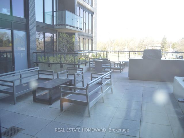 307 - 7 Smith Cres