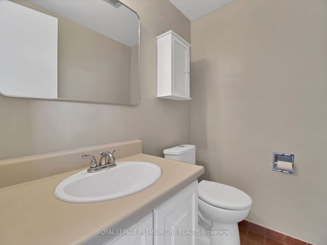 502 - 2645 Jane St