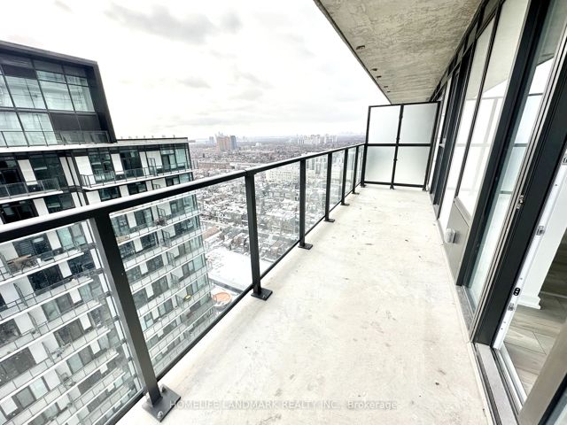 2509 - 1285 Dupont St