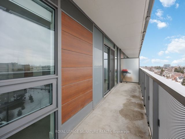 906 - 160 Flemington Rd