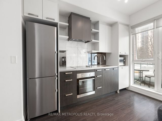 331 - 1830 Bloor St W