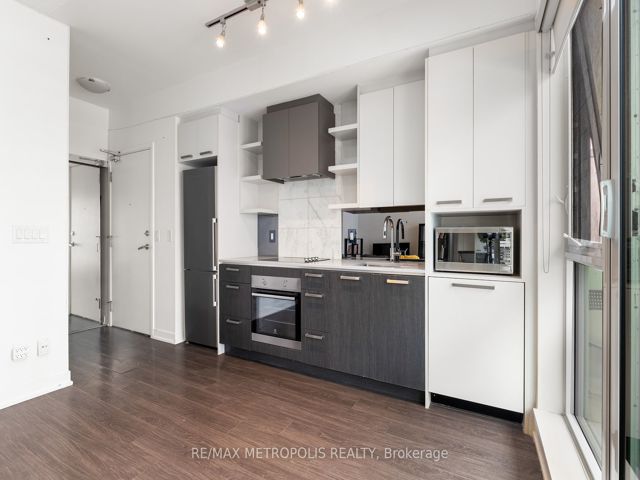 331 - 1830 Bloor St W