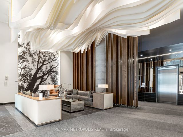 331 - 1830 Bloor St W