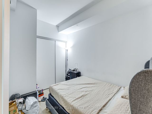 4010 - 1926 Lakeshore Blvd