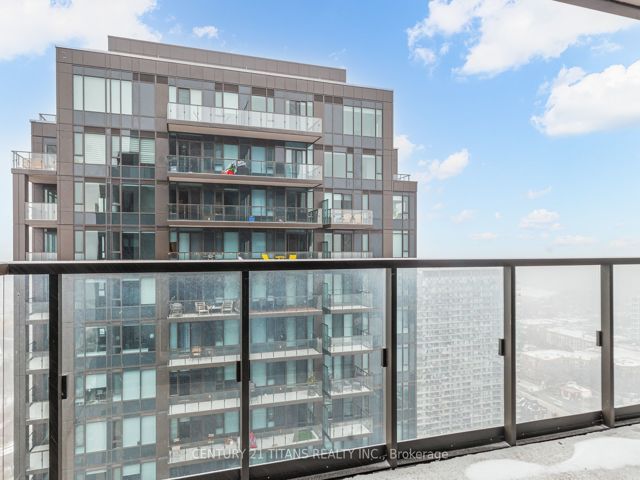 4010 - 1926 Lakeshore Blvd