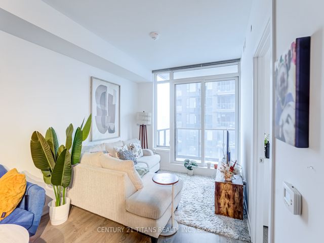 4010 - 1926 Lakeshore Blvd