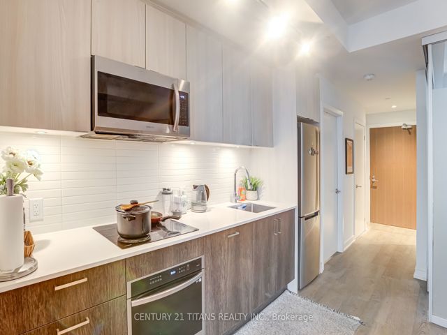 4010 - 1926 Lakeshore Blvd