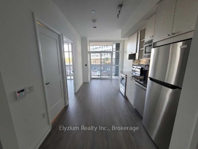 206 - 60 George Butchart Dr