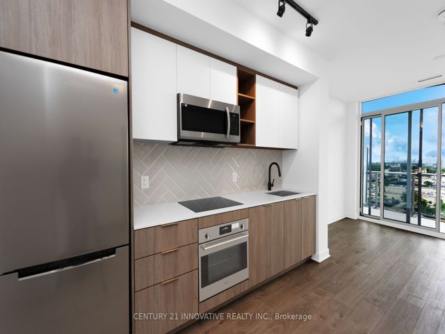 1806 - 36 Zorra St
