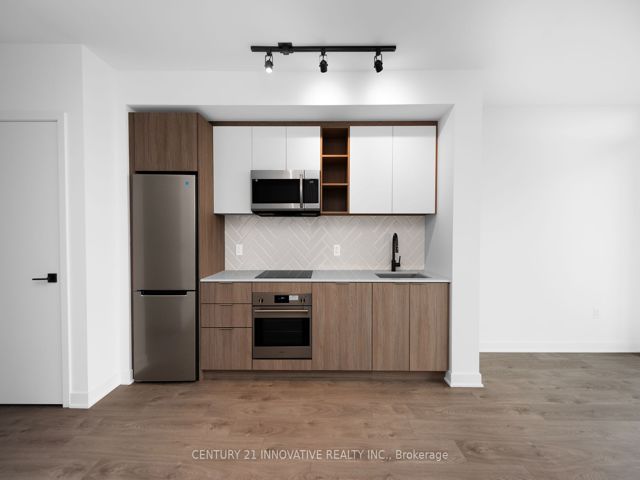 1806 - 36 Zorra St
