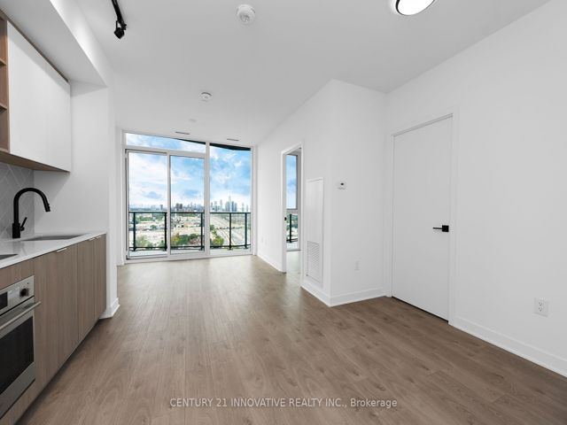 1806 - 36 Zorra St