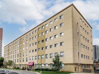 225 - 1401 Dupont St