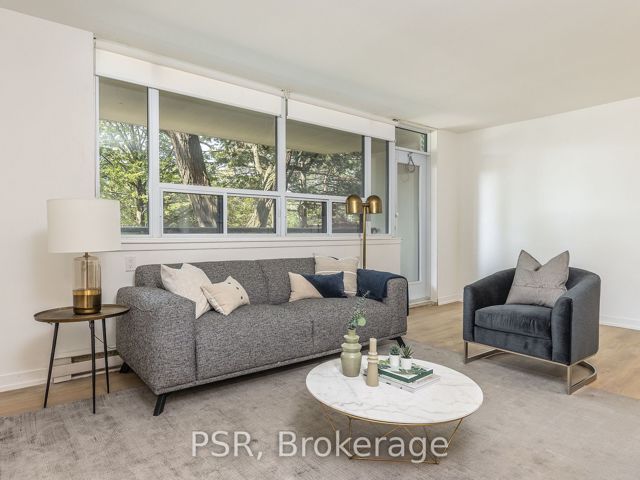 404 - 240 Markland Dr