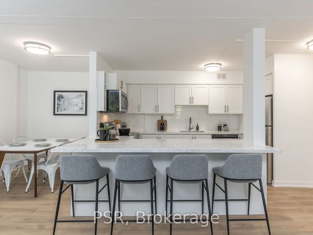 404 - 240 Markland Dr