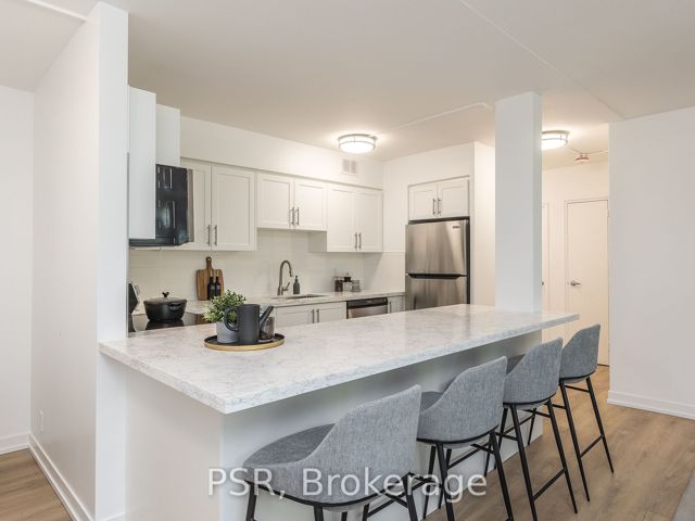 404 - 240 Markland Dr