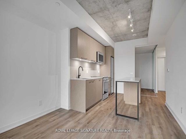 216 - 1808 St Clair Ave W