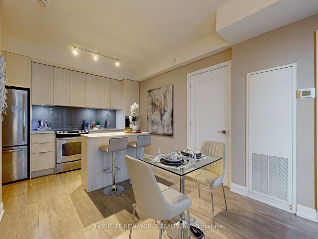 401 - 110 Marine Parade Dr