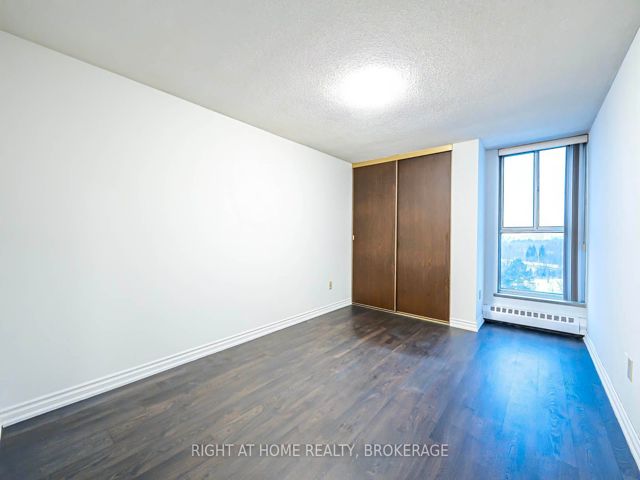 1005 - 420 Mill Rd