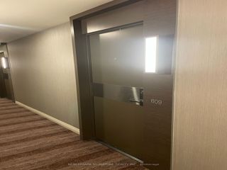 B609 - 60 Annie Craig Dr