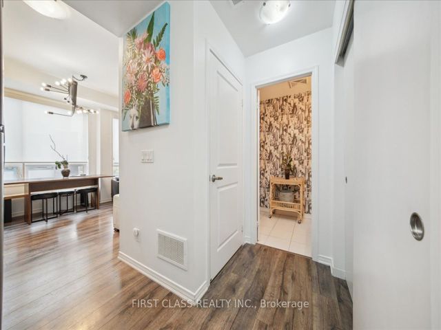 307 - 1120 Briar Hill Ave