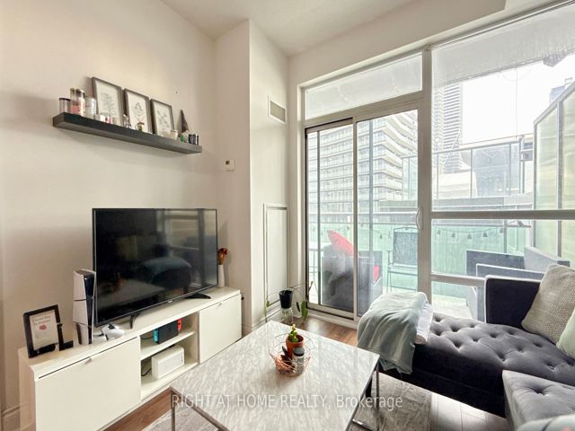 502 - 16 Brookers Lane