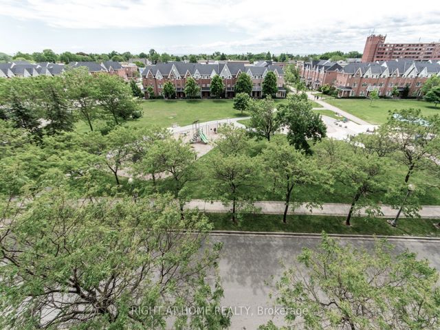 506 - 4 Elsinore Path