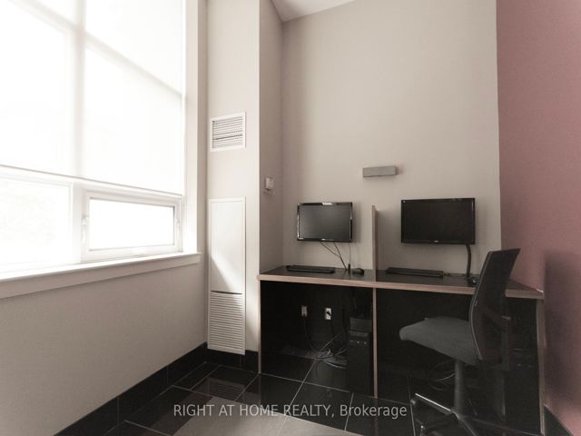 506 - 4 Elsinore Path