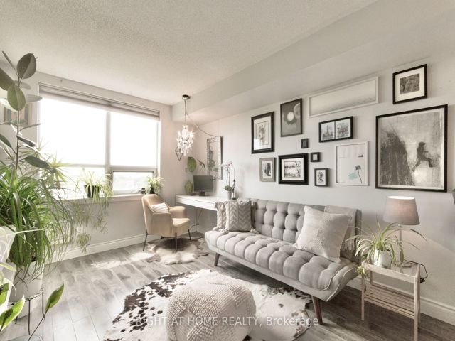 506 - 4 Elsinore Path