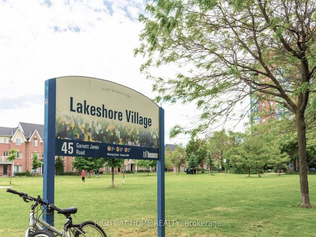 506 - 4 Elsinore Path