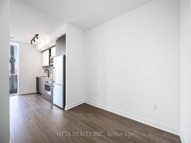 107 - 36 Zorra St
