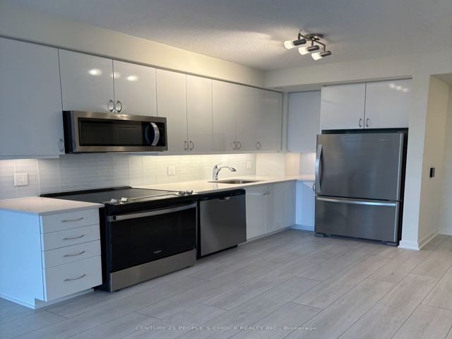 1509 - 38 Annie Craig Dr