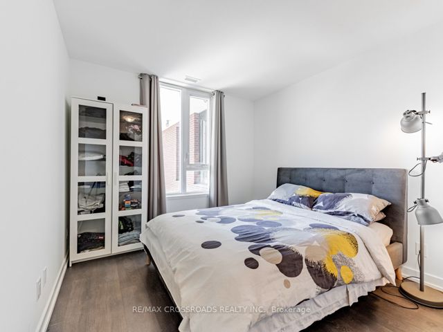 427 - 3100 Keele St