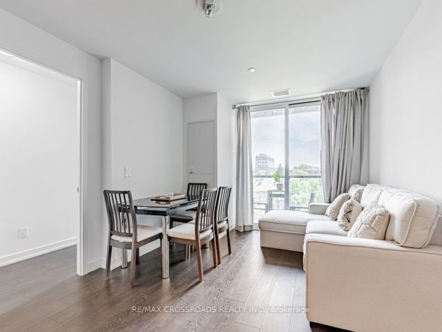 427 - 3100 Keele St