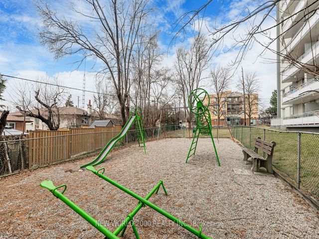 505 - 3460 Keele St