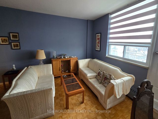 505 - 3460 Keele St