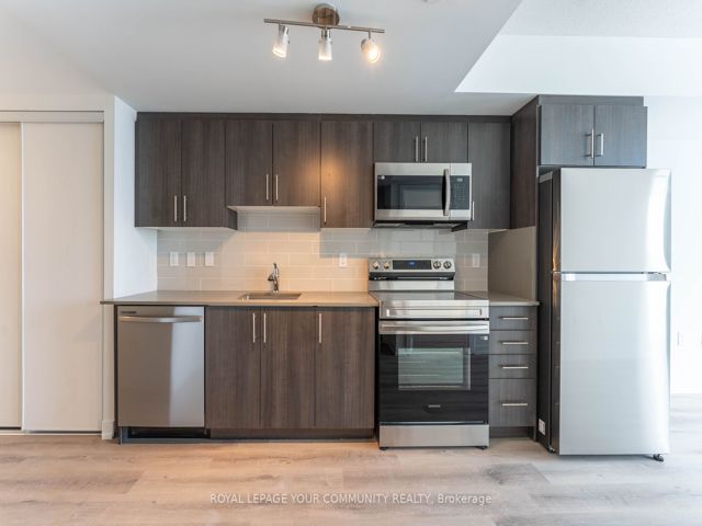 709 - 556 Marlee Ave