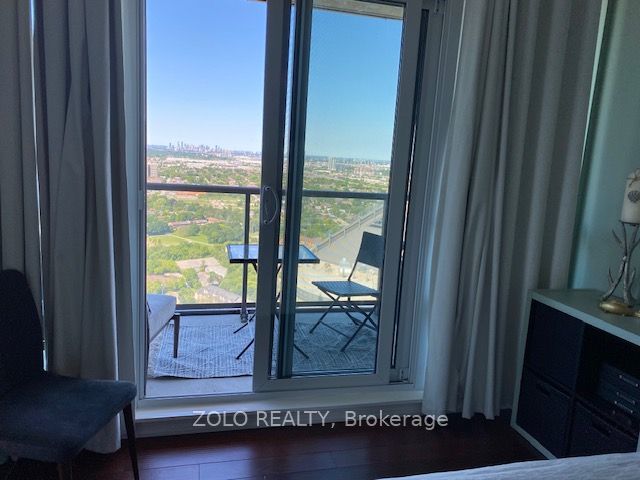3802 - 2230 Lake Shore Blvd W