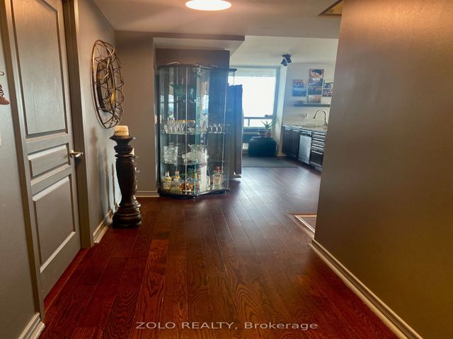 3802 - 2230 Lake Shore Blvd W