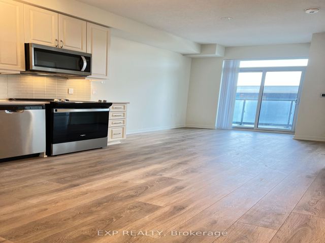 910 - 38 Annie Craig Dr